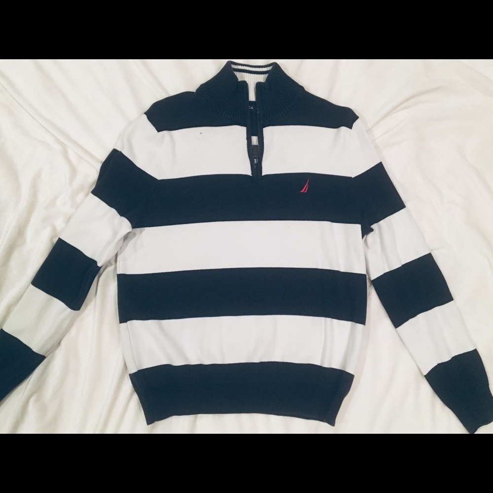 Men’s Nautica Half Zip Sweater - Size: Medium